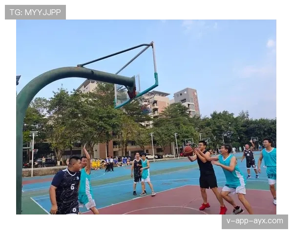 掌握比赛开始规则，快速了解篮球开球的步骤与要求